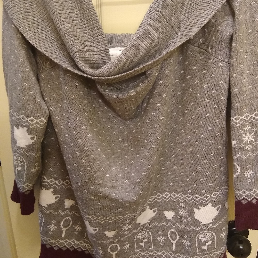 Torrid Disney Beauty and the Beast off shoulder